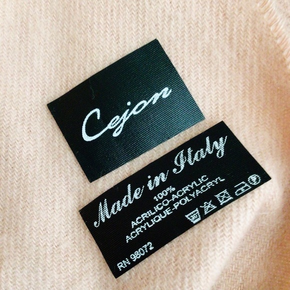 Cejon pink fringe scarf - Picture 4 of 9